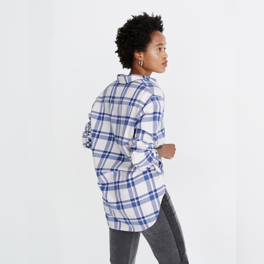 Madewell Flannel Oversized Ex-Boyfriend Shirt in Allcroft Plaid - Small